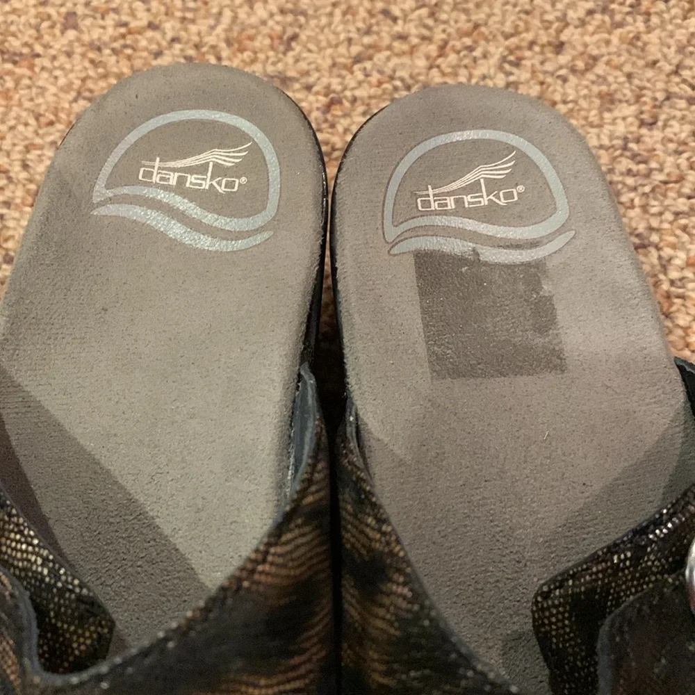 Dansko Sophie animal print Shimmer Leather Slide Wedge platform Sandal EU 39 8.5